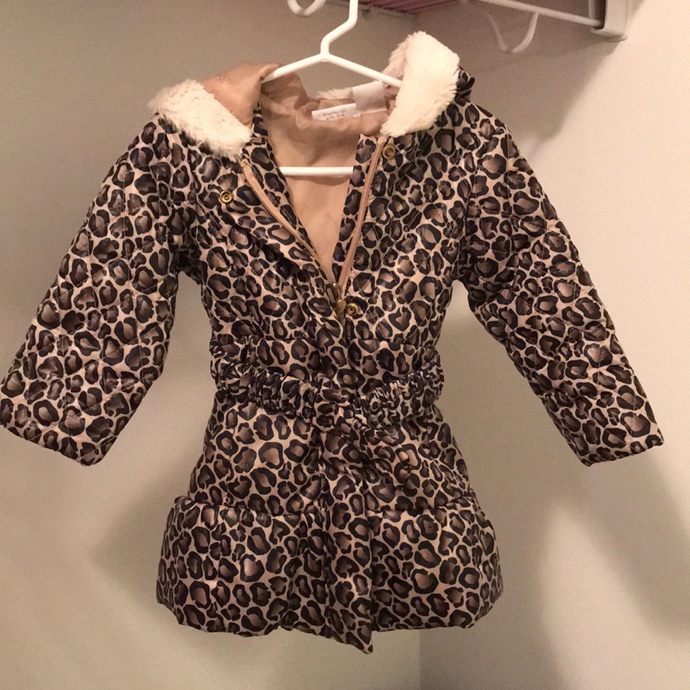 Baby leopard coat with faux fur hood